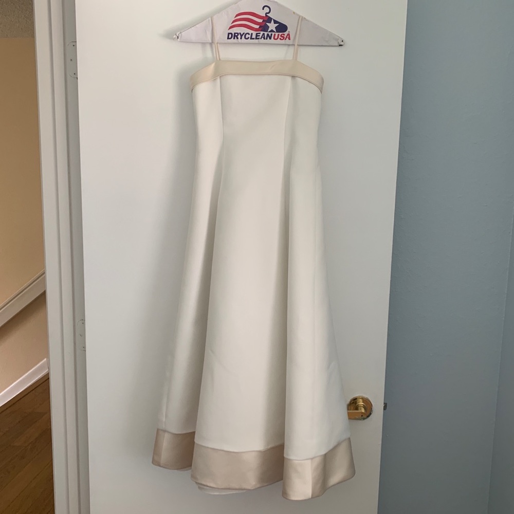 NEW GIRLS WHITE FORMAL DRESS